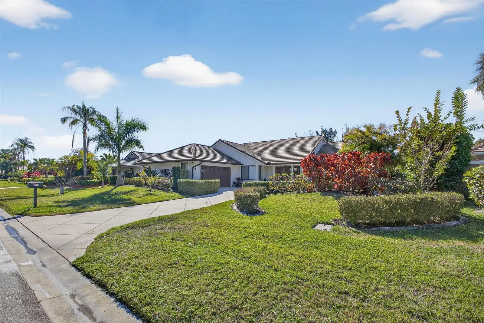 168 Thornton Drive, Palm Beach Gardens FL 33418 photo 3