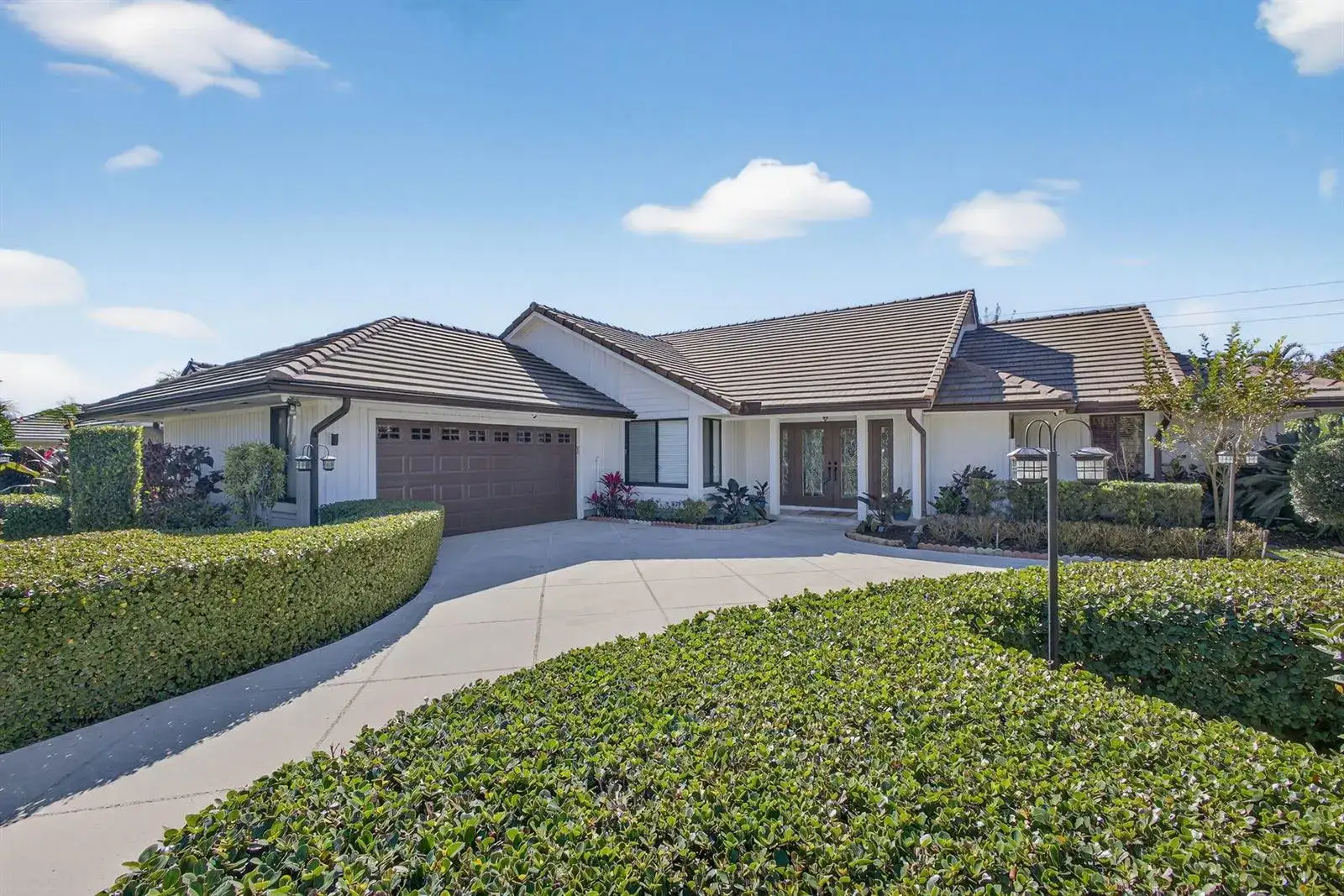 168 Thornton Drive, Palm Beach Gardens FL 33418 photo 4