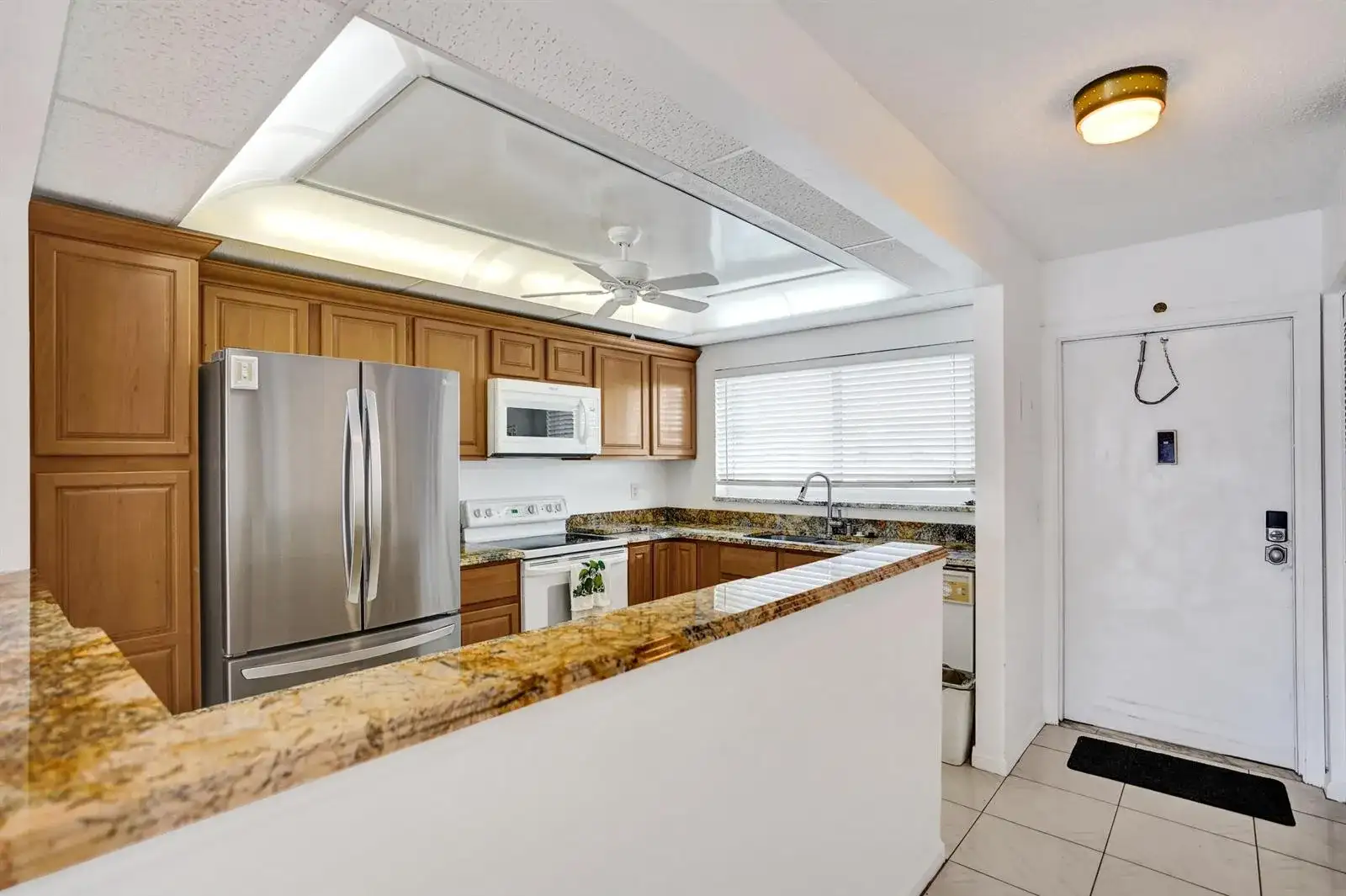 2012 S Federal Highway # 404, Boynton Beach FL 33435 photo 2