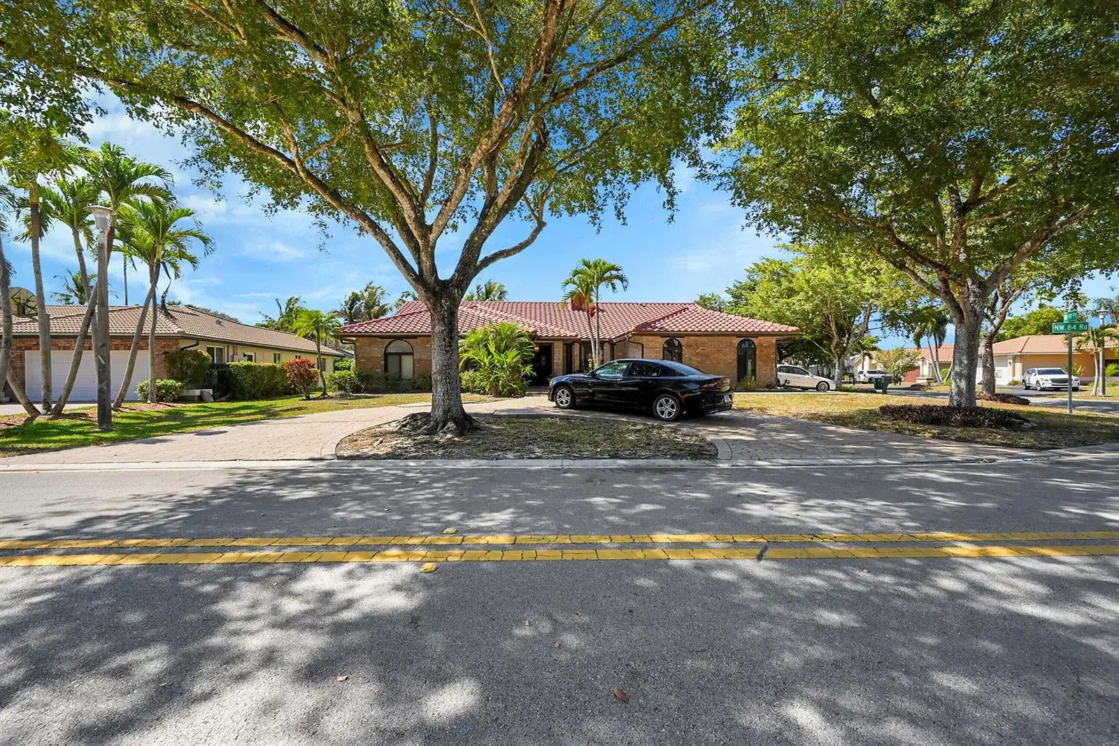 5172 NW 84th Road, Coral Springs FL 33067