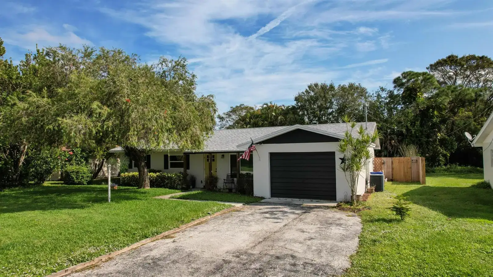 186 23rd Avenue, Vero Beach FL 32962 photo 2