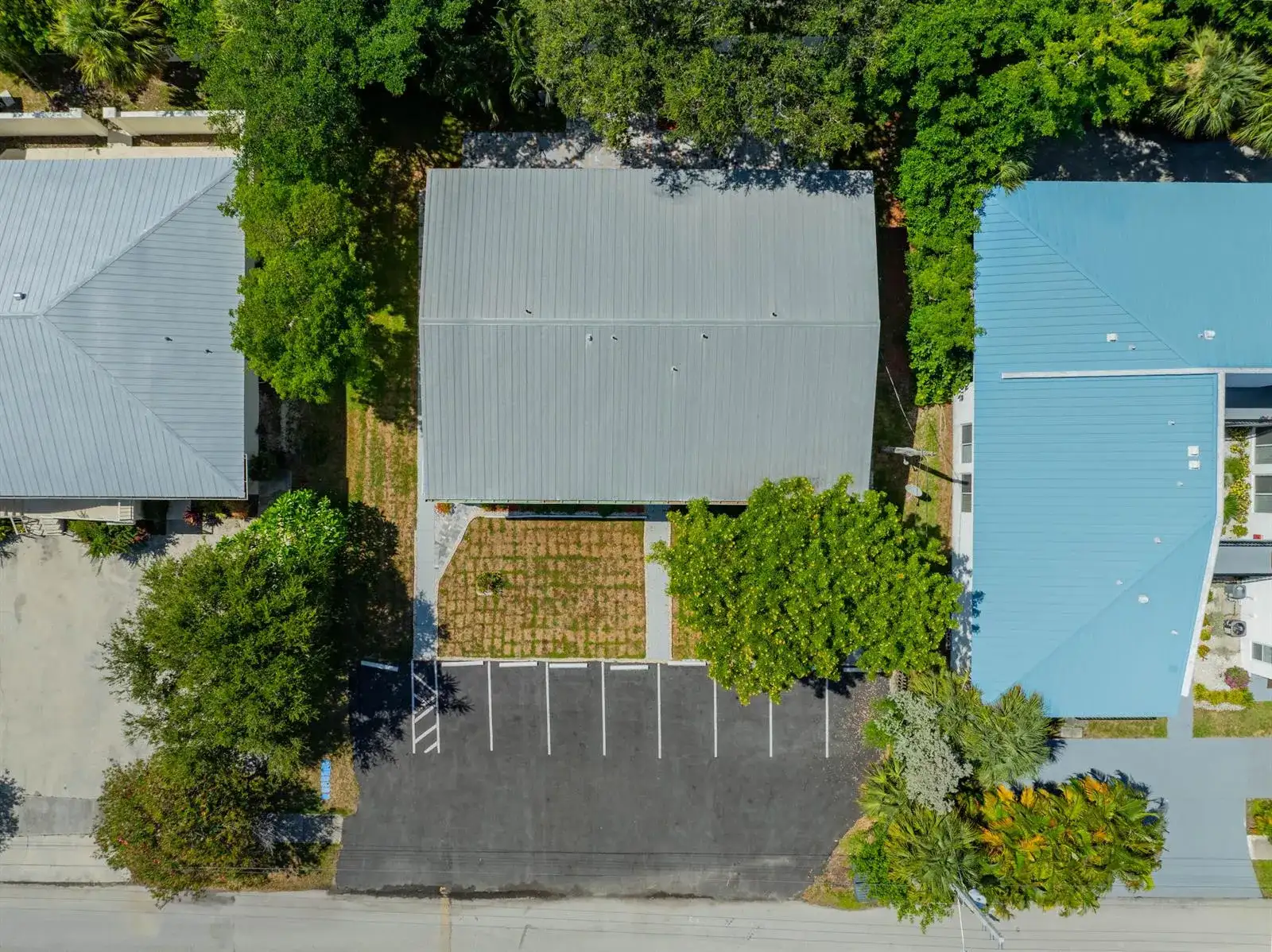 1150 Carlton Court, Fort Pierce FL 34949 photo 2