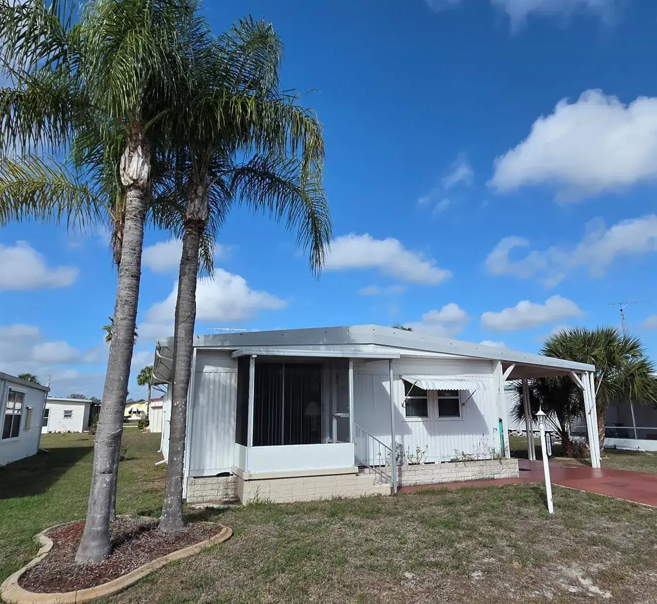 2915 Roger Street, Sebring FL 33872 photo 2