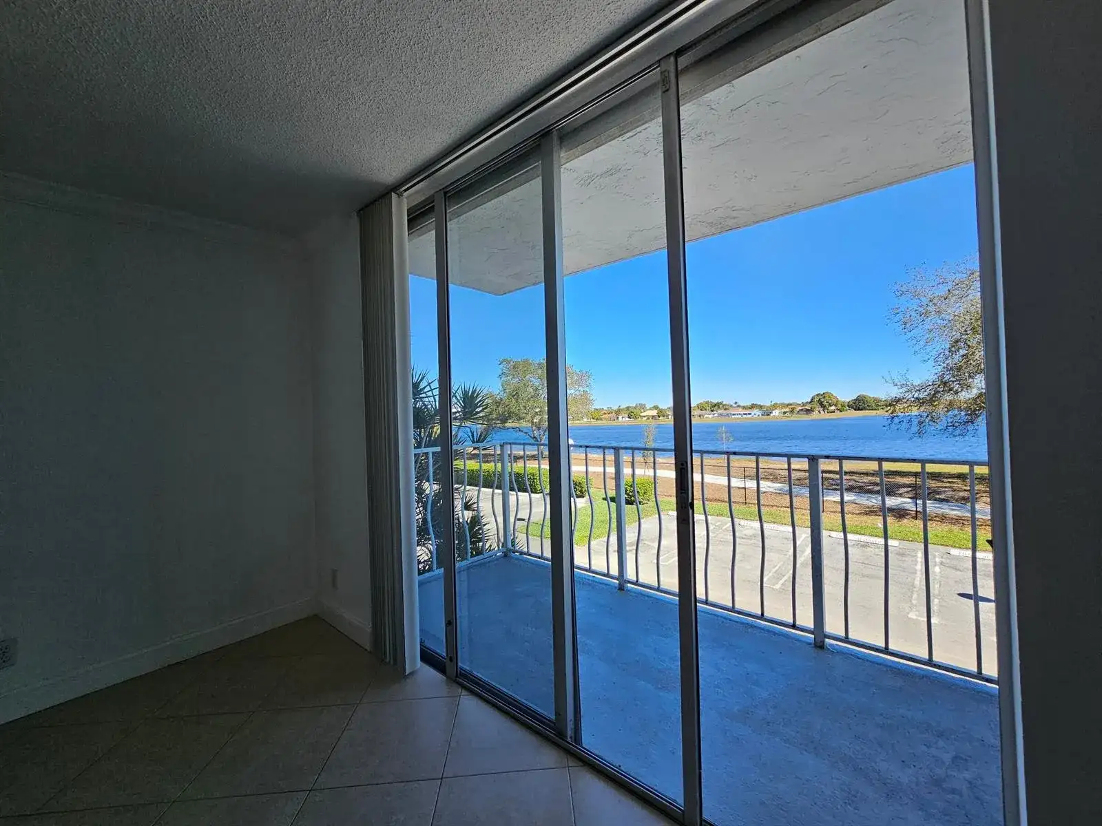 470 Executive Center Drive # 2g, West Palm Beach FL 33401 photo 5