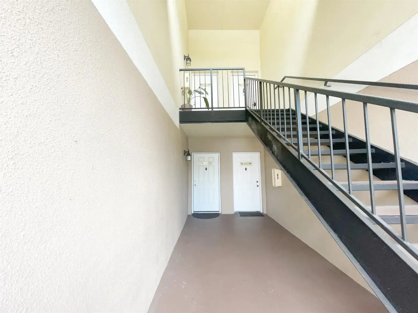 815 W Boynton Beach Boulevard # 102, Boynton Beach FL 33426
