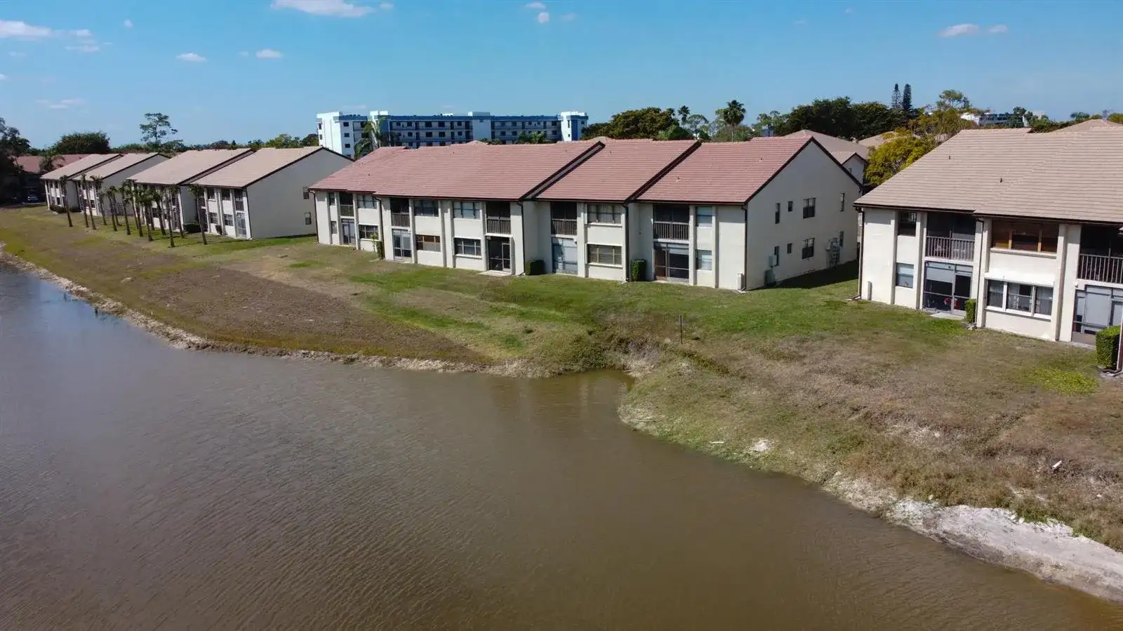 7674 Tahiti Lane # 101, Lake Worth FL 33467 photo 3