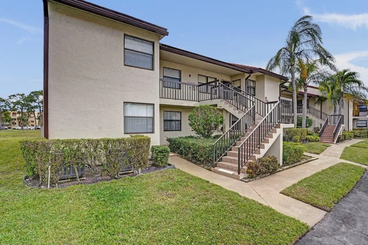 7674 Tahiti Lane # 101, Lake Worth FL 33467 photo 5