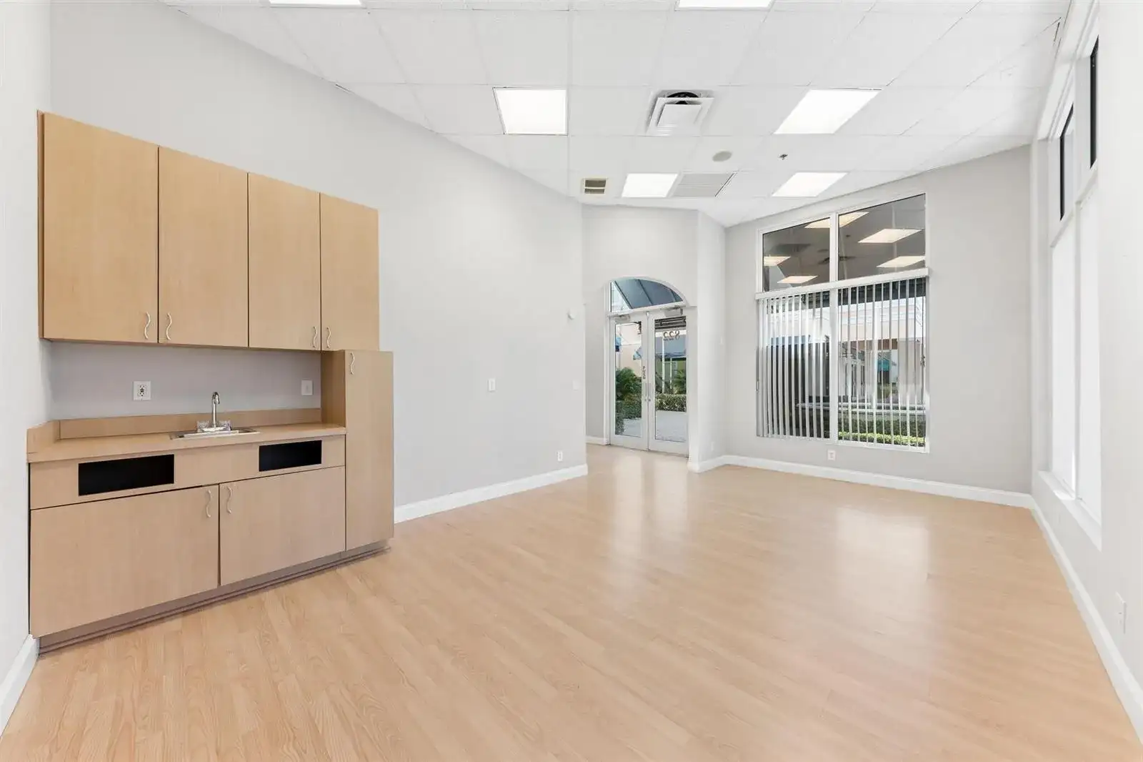 826 N Dixie Highway # 15, Lantana FL 33462 photo 4