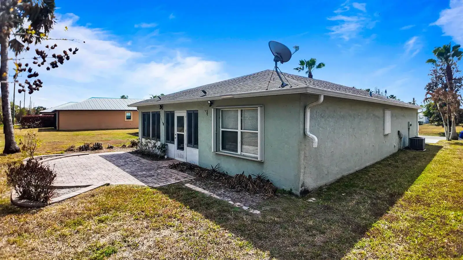 132 Mediterranean Boulevard N, Port St. Lucie FL 34952 photo 3