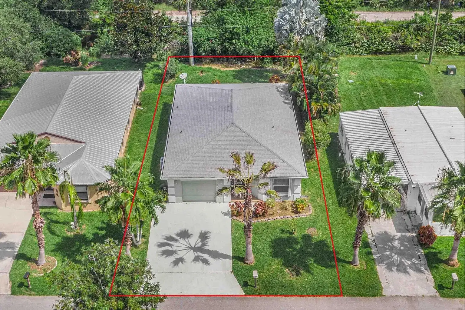 132 Mediterranean Boulevard N, Port St. Lucie FL 34952 photo 4