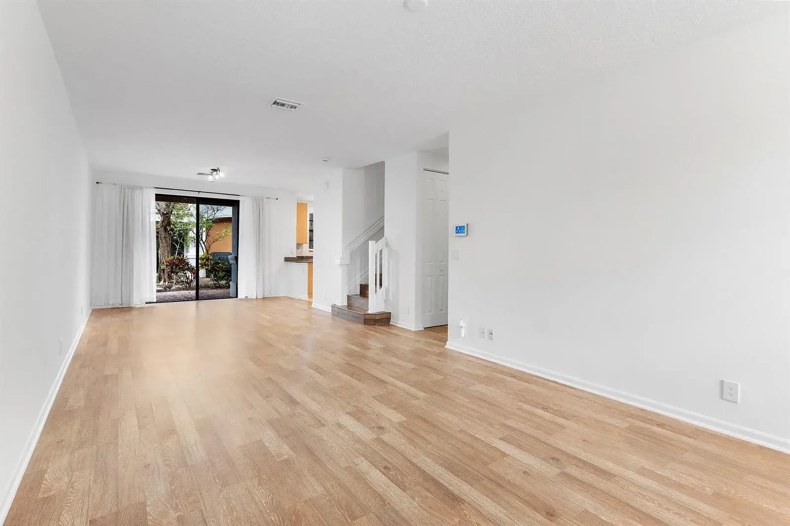 238 E Chrystie Circle, Delray Beach FL 33484