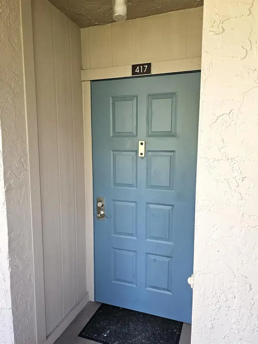 1001 Colony Point Circle # 417, Pembroke Pines FL 33026 photo 5