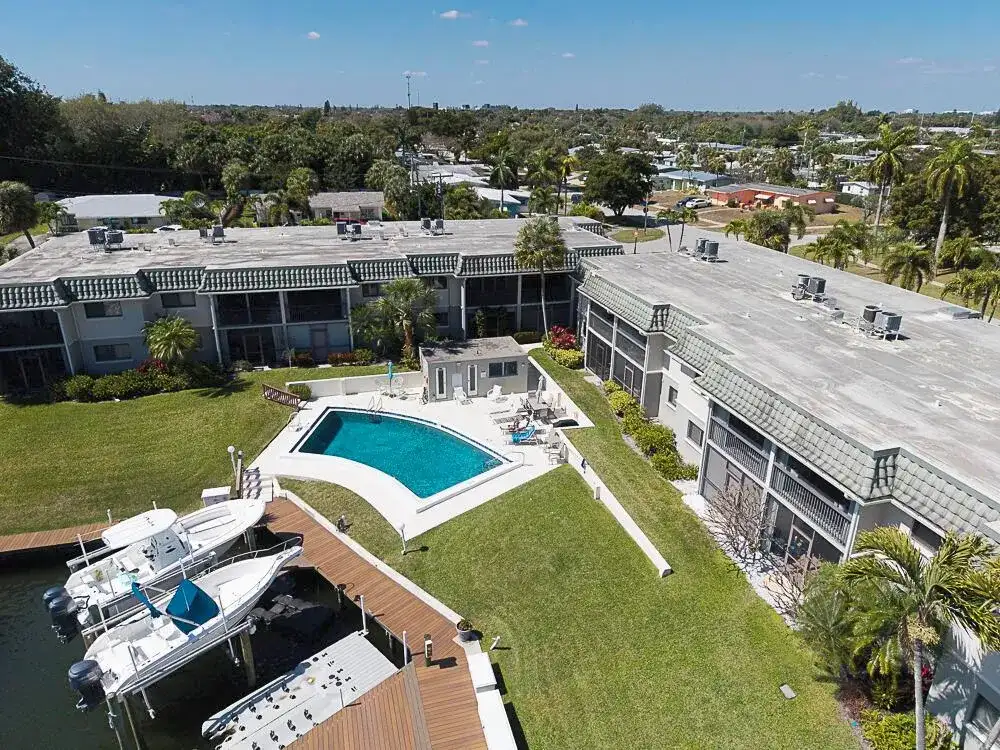 714 Northlake Court # 208, North Palm Beach FL 33408 photo 4