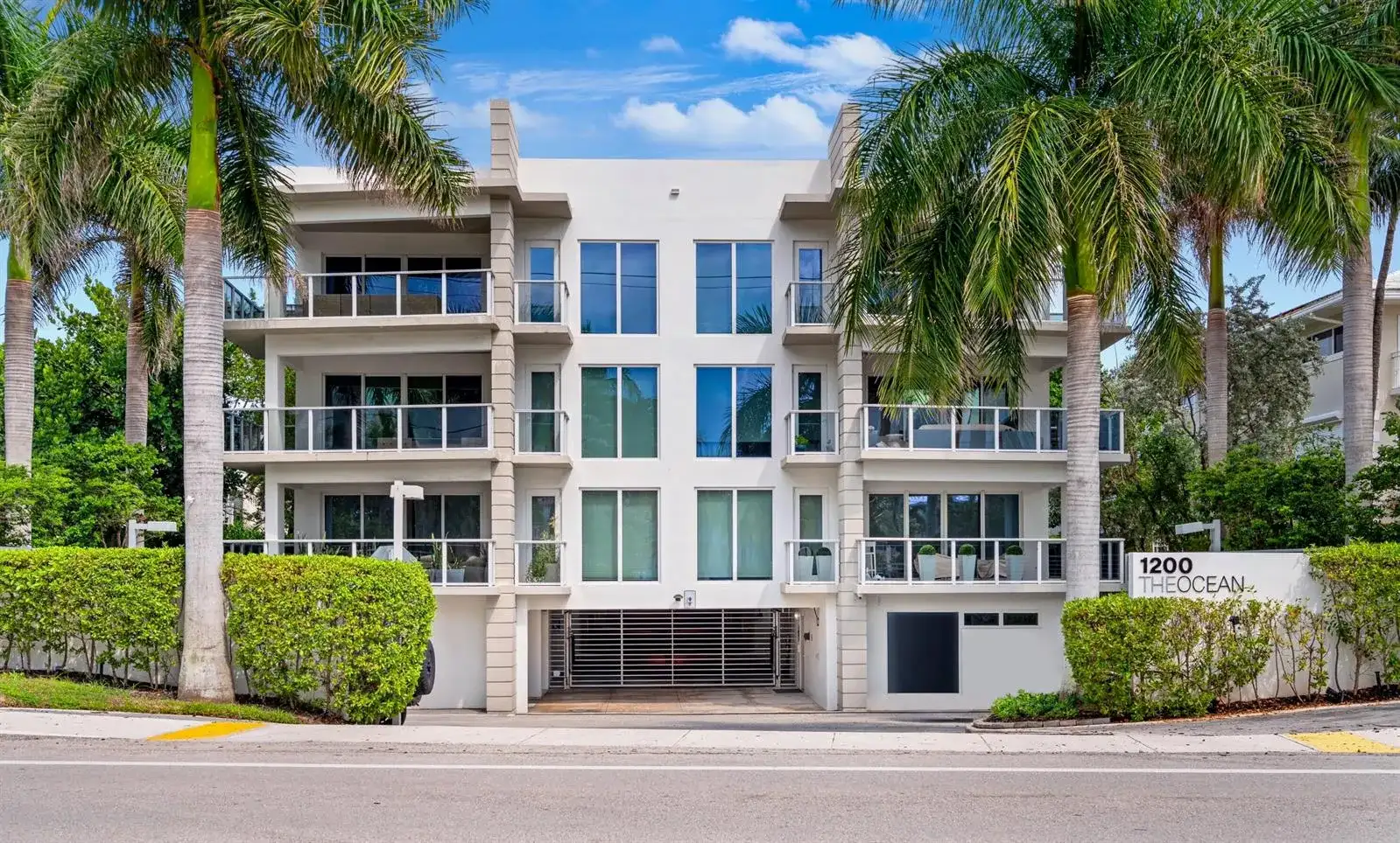 1200 Hillsboro Mile # 1305, Hillsboro Beach FL 33062 photo 2