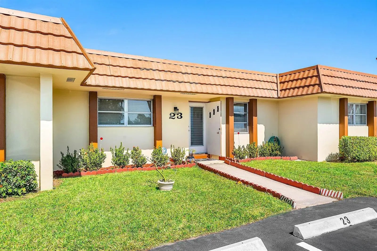 5730 Fernley Drive E # 23, West Palm Beach FL 33415