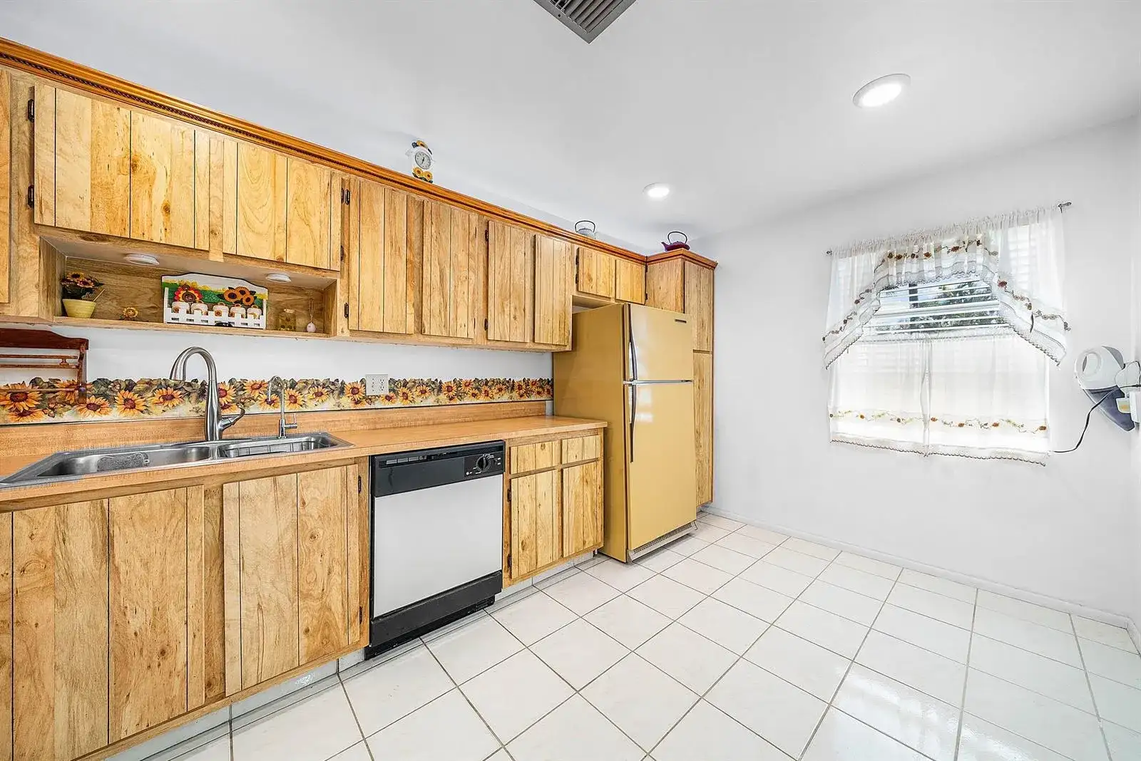 5730 Fernley Drive E # 23, West Palm Beach FL 33415 photo 4