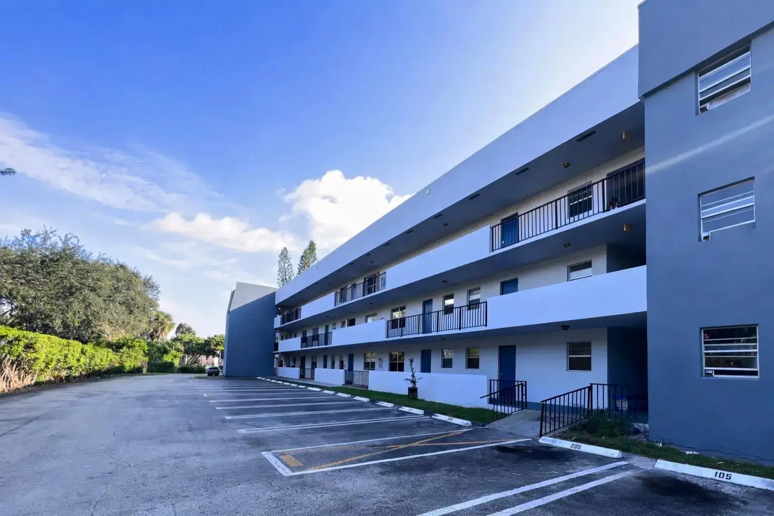 1630 Embassy Drive # 311, West Palm Beach FL 33401