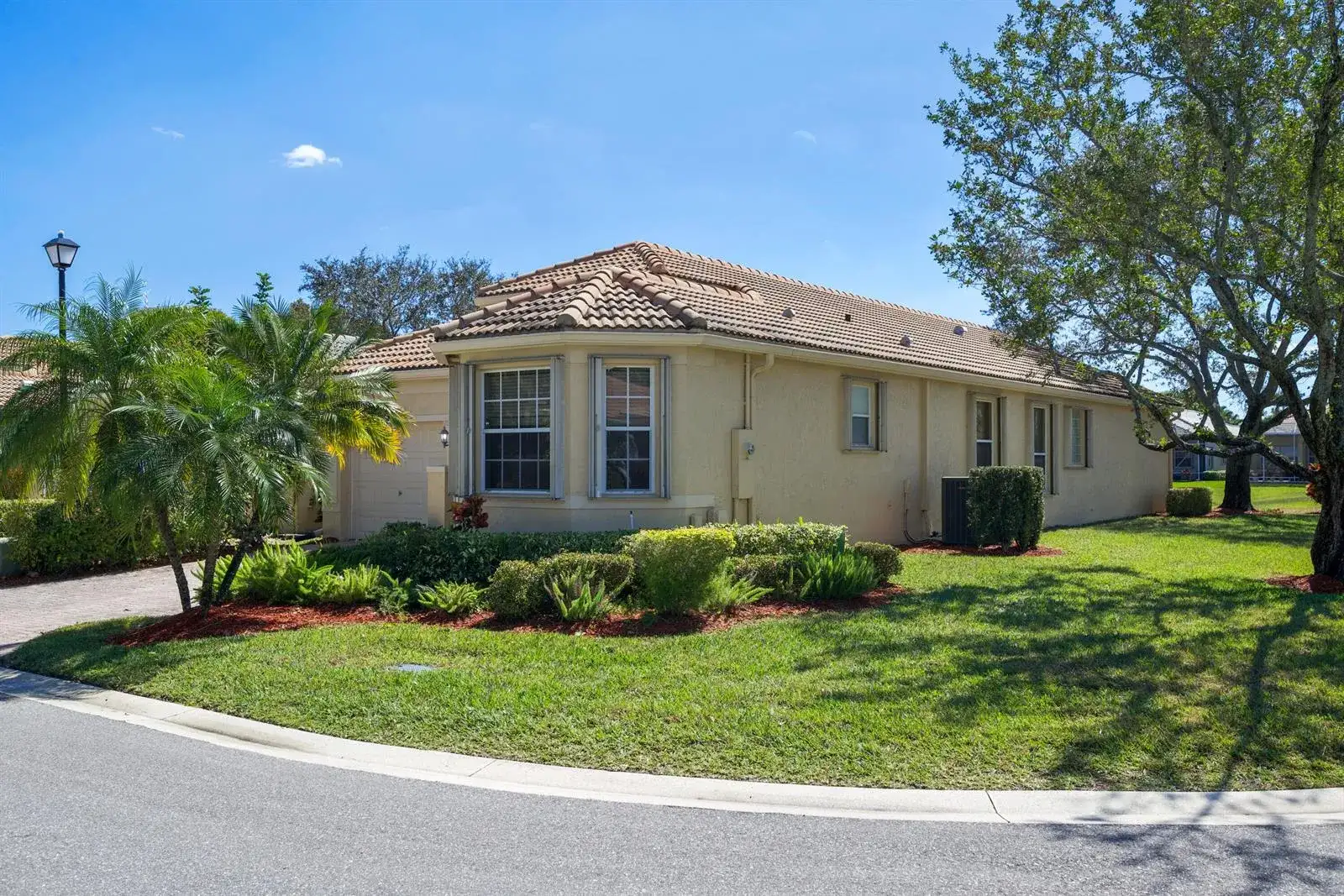 7086 Del Corso Lane, Delray Beach FL 33446 photo 5