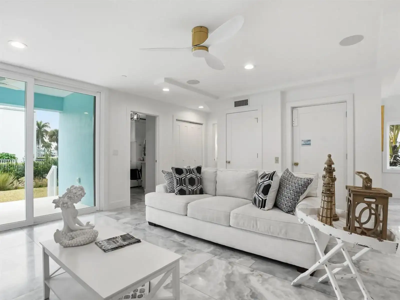 523 Coral Sands Way, Hutchinson Island FL 34949 photo 2