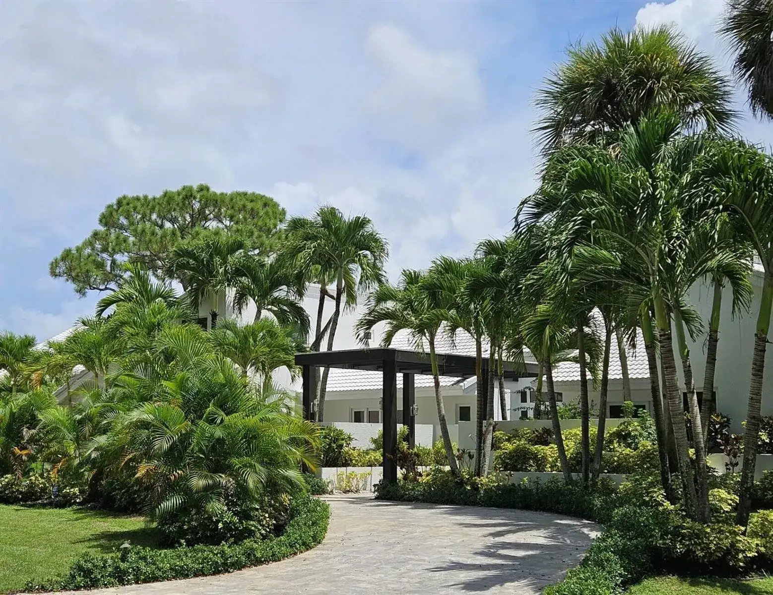 355 Oakview Drive, Delray Beach FL 33445 photo 5