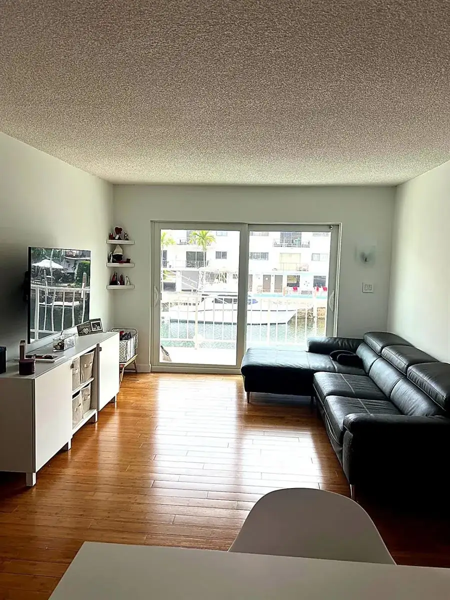 3522 NE 171st Street # 202, North Miami Beach FL 33160 photo 4