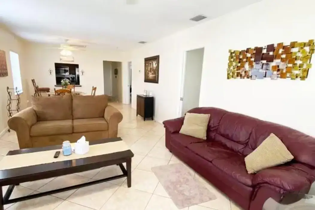 308 Southwind Court # 8, North Palm Beach FL 33408 photo 2