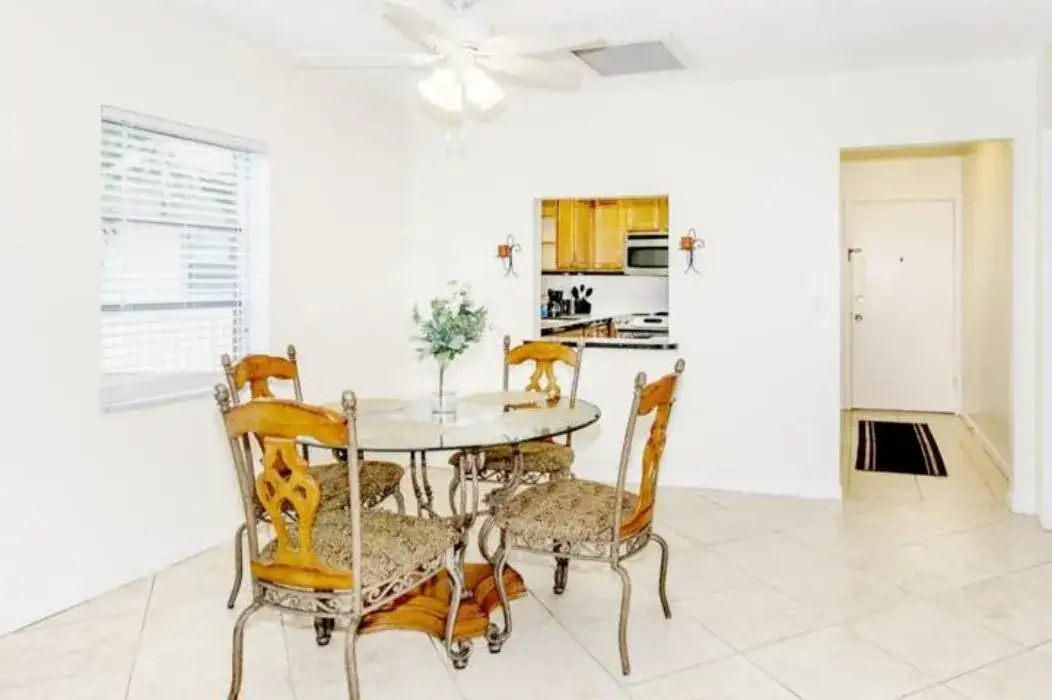 308 Southwind Court # 8, North Palm Beach FL 33408 photo 4