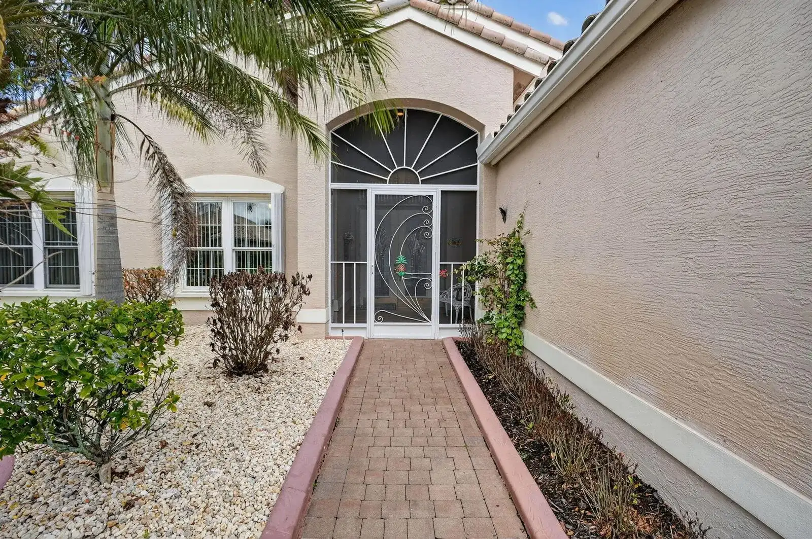504 NW Serene Meadow Way, Port St. Lucie FL 34986 photo 2