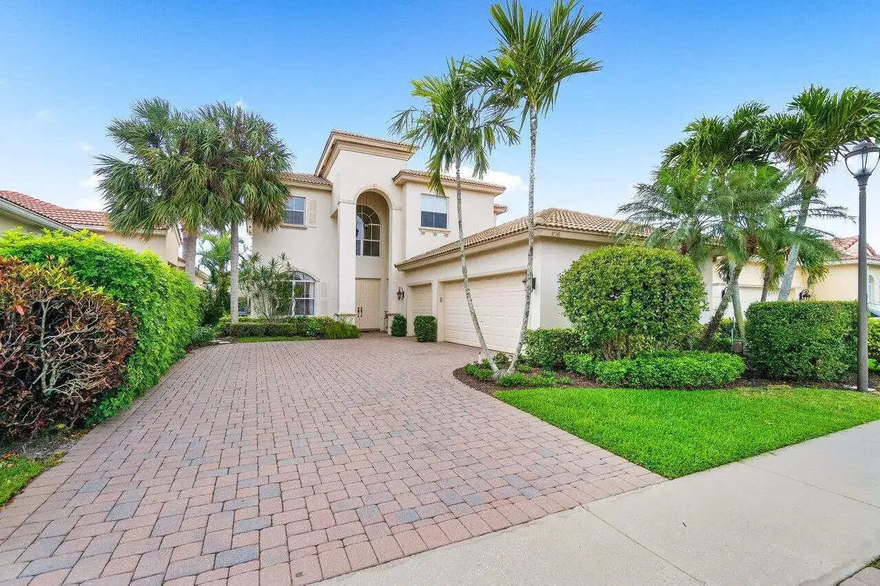 108 Via Condado Way, Palm Beach Gardens FL 33418 photo 2