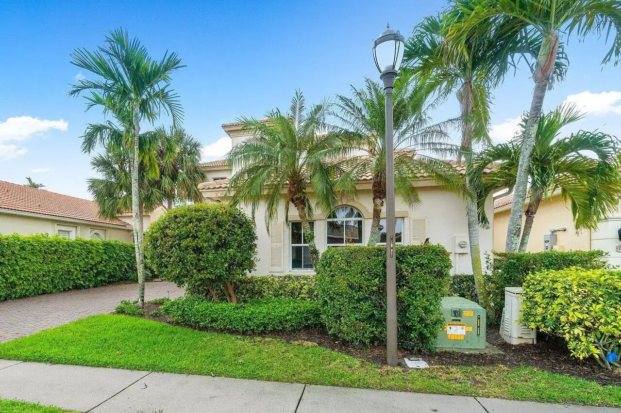 108 Via Condado Way, Palm Beach Gardens FL 33418 photo 4