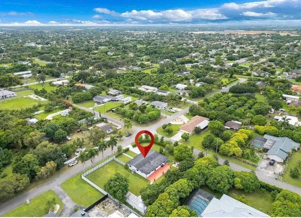 18295 SW 294th Street, Homestead FL 33030 photo 2
