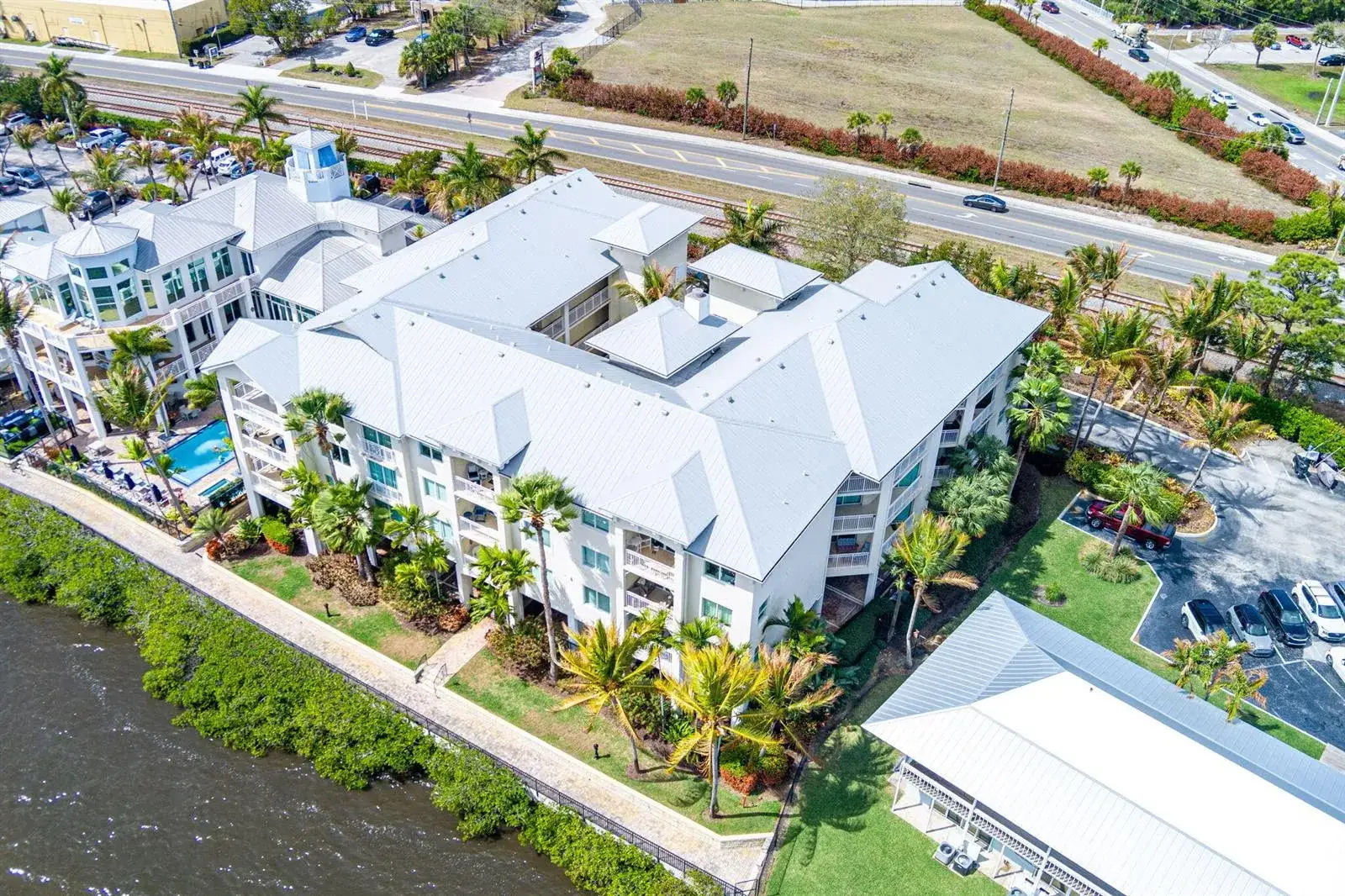 975 NW Flagler Avenue # 302, Stuart FL 34994
