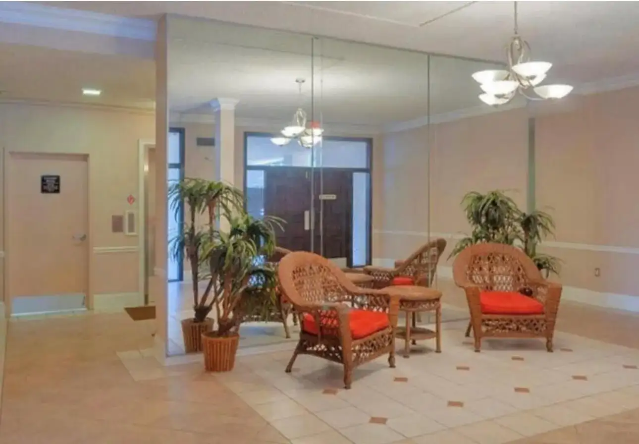 500 Executive Center Drive # 2h, West Palm Beach FL 33401 photo 4