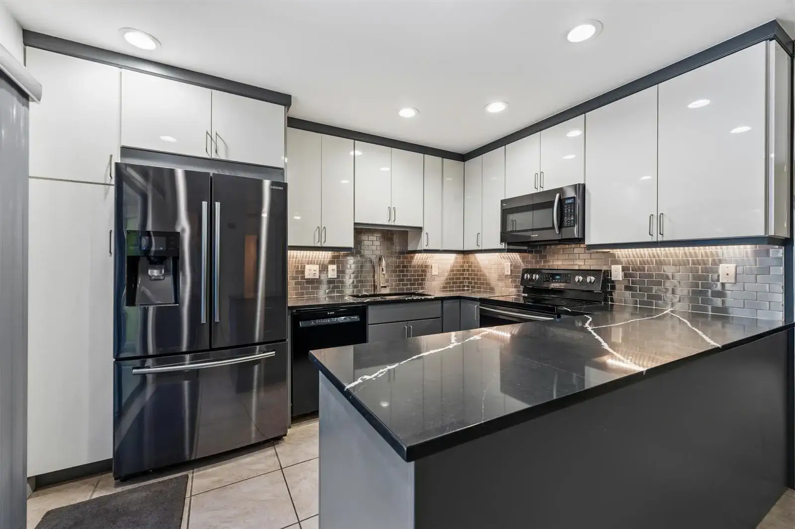 3852 SE Jefferson Street, Stuart FL 34997
