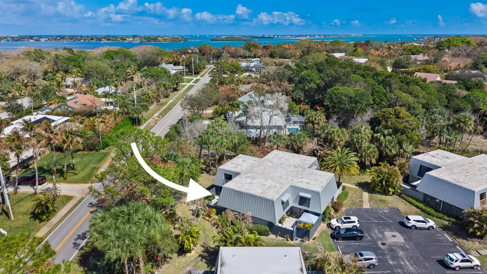 3852 SE Jefferson Street, Stuart FL 34997 photo 3