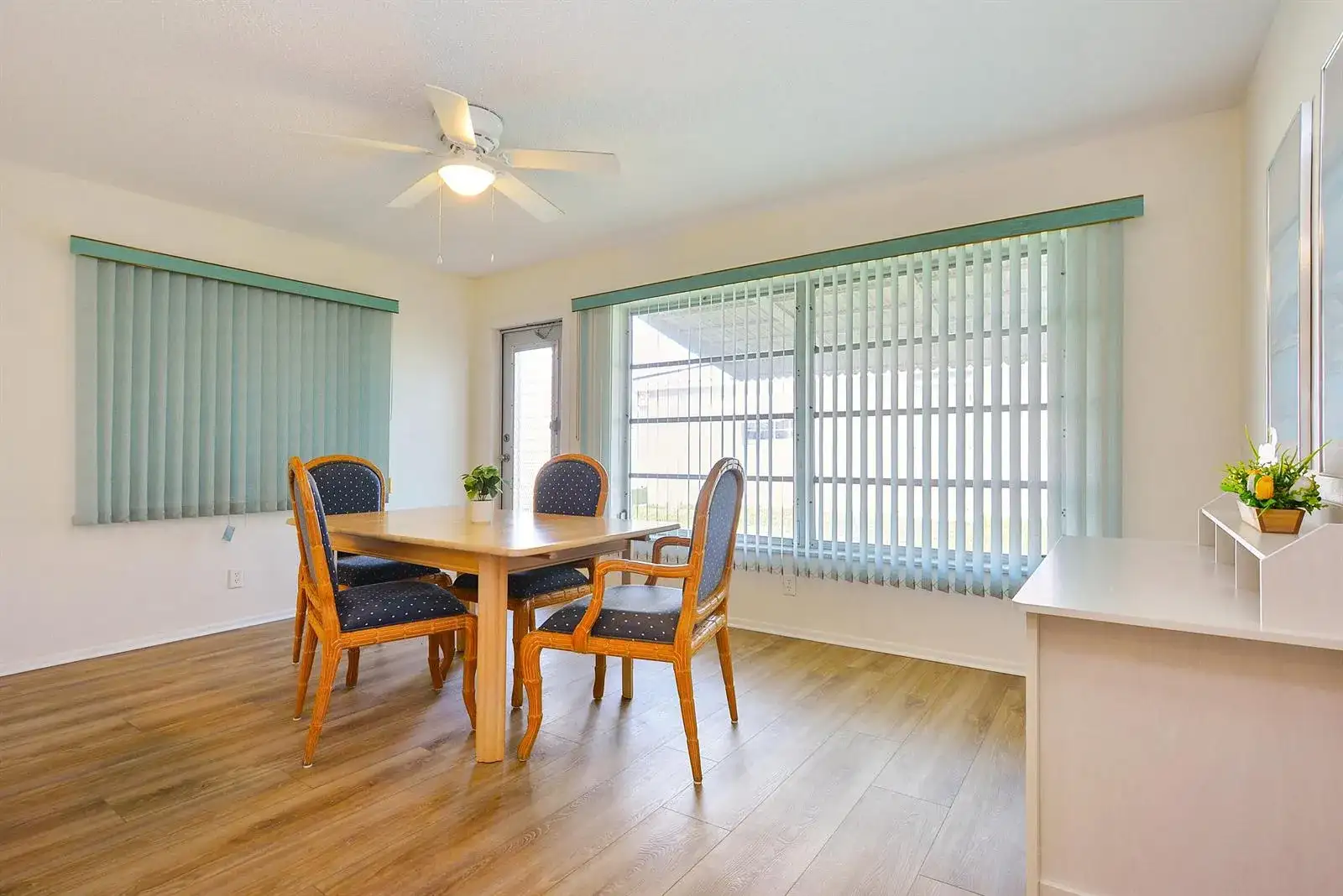 1005 Siesta Avenue, Boynton Beach FL 33426 photo 4