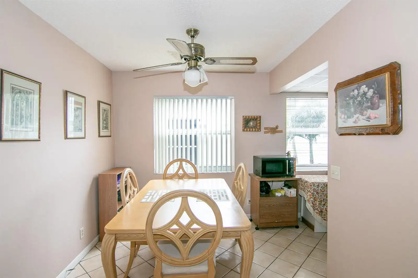 39 Burgundy A, Delray Beach FL 33484 photo 4