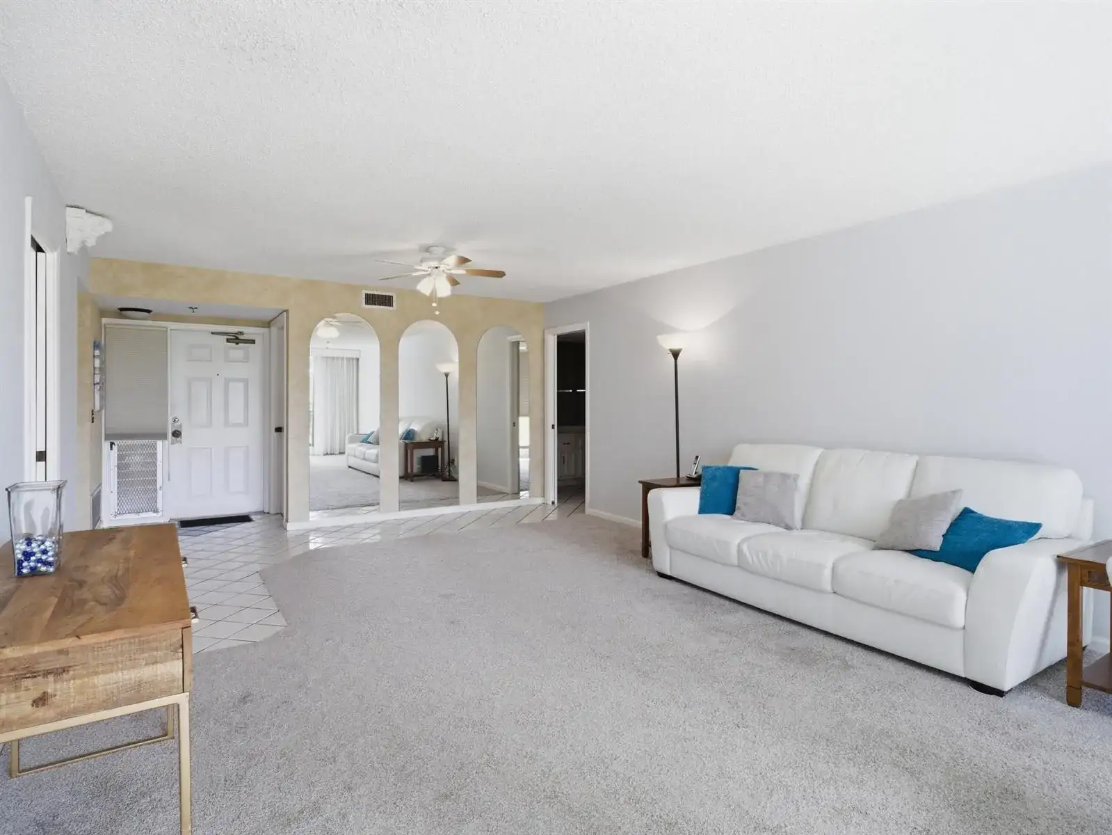 5390 Woodland Lakes Drive # 104, Palm Beach Gardens FL 33418 photo 3