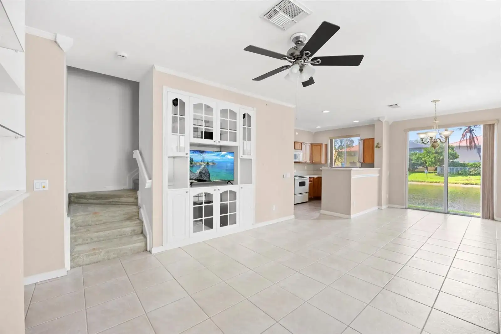 3069 Laurel Ridge Circle, Riviera Beach FL 33404 photo 4