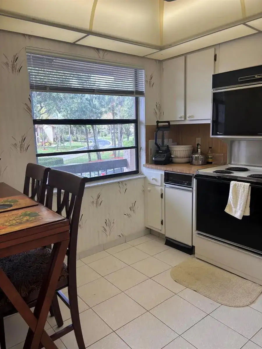 9268 Vista Del Lago # 26b, Boca Raton FL 33428 photo 3