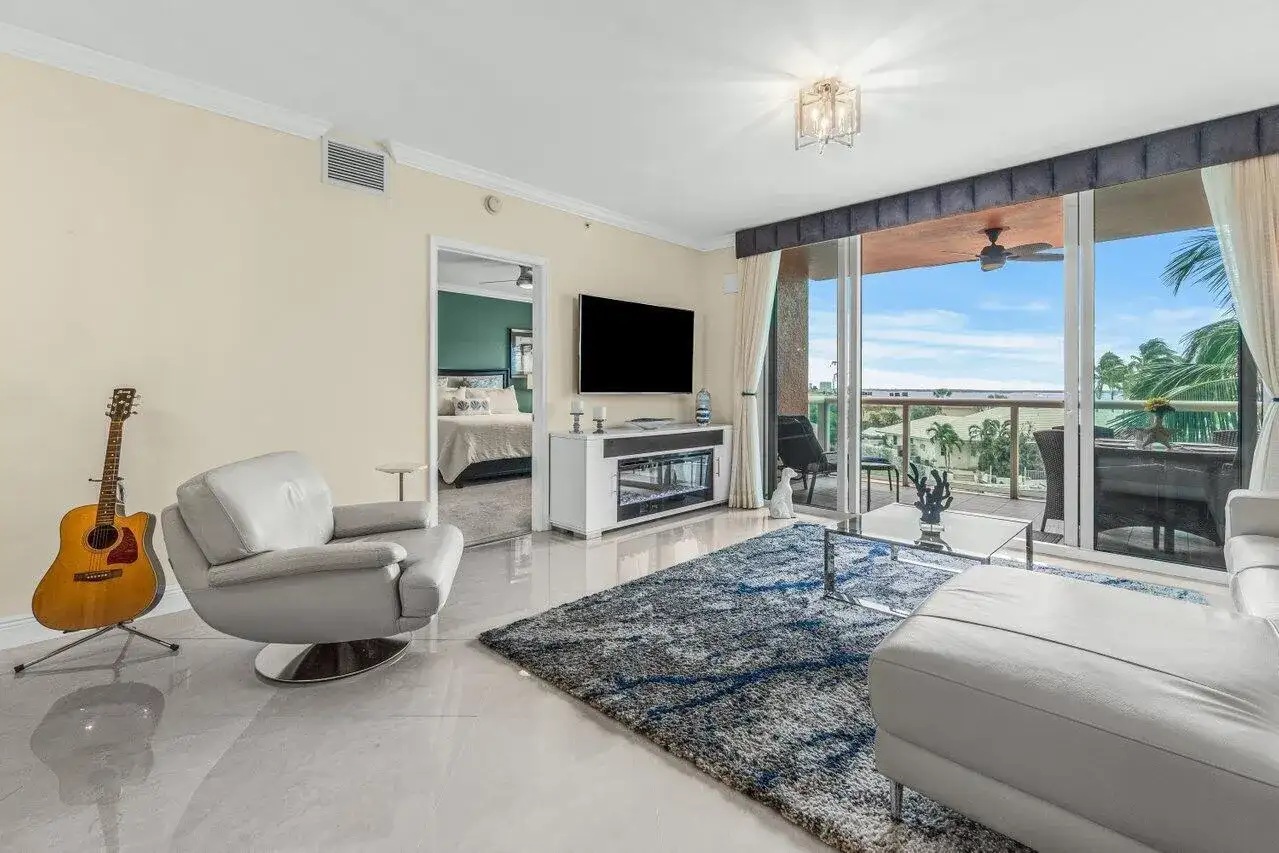 2650 Lake Shore Drive # 302, Riviera Beach FL 33404 photo 5