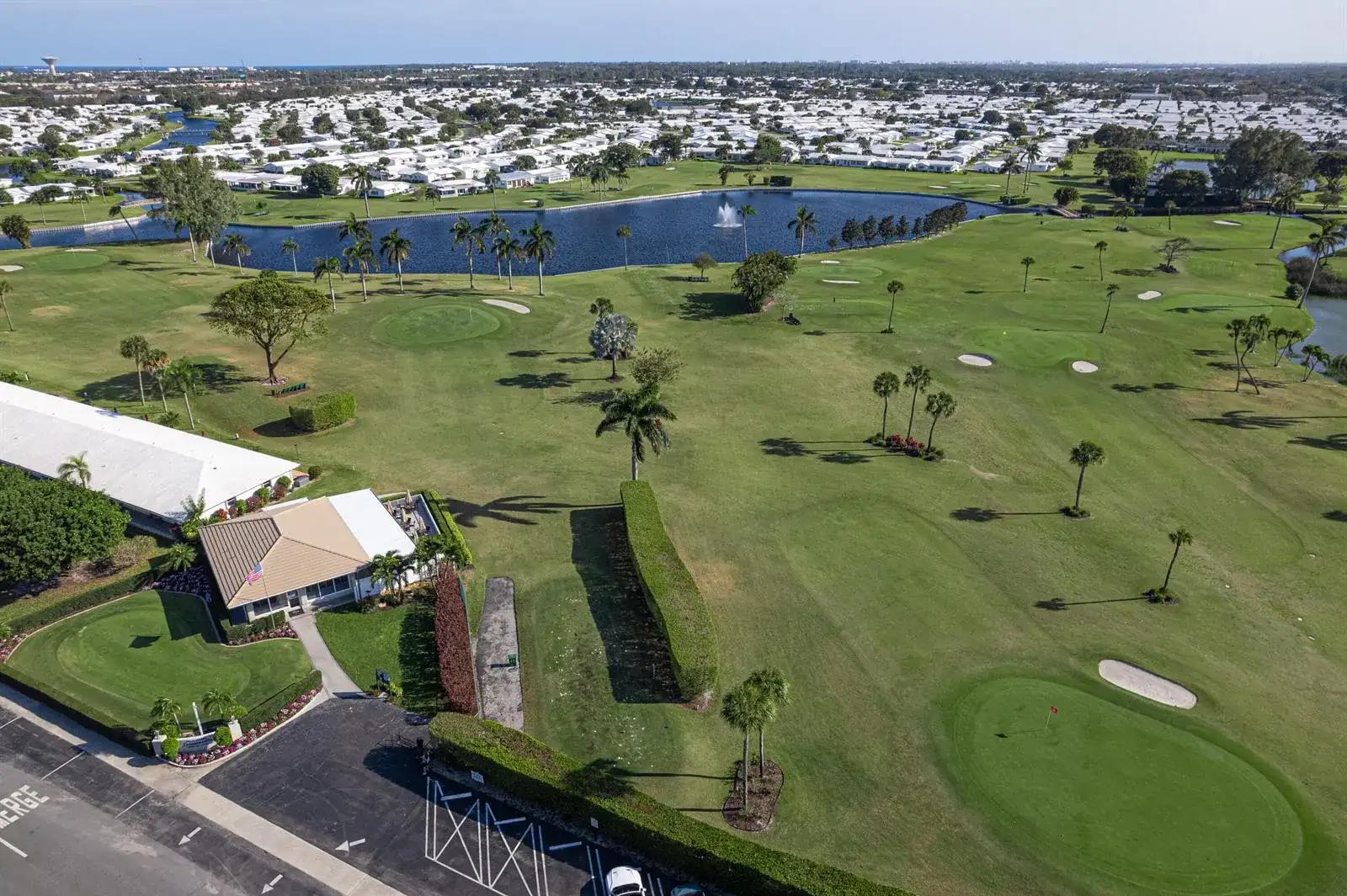 300 SW Golfview Terrace # 142, Boynton Beach FL 33426 photo 2