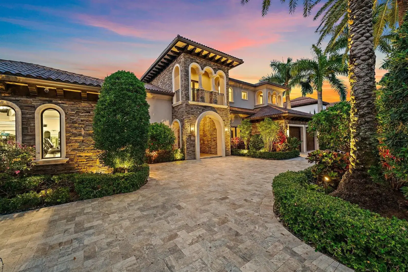 636 Hermitage Circle, Palm Beach Gardens FL 33410 photo 4