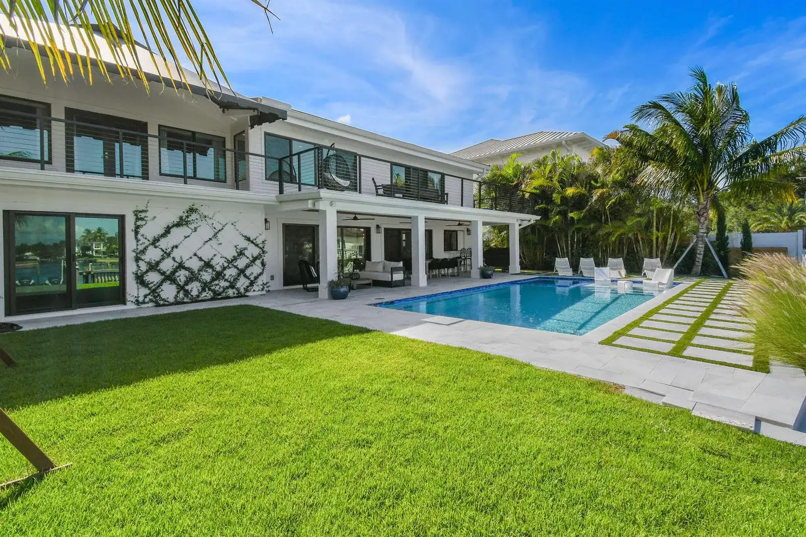 12880 S Shore Drive, Palm Beach Gardens FL 33410 photo 5