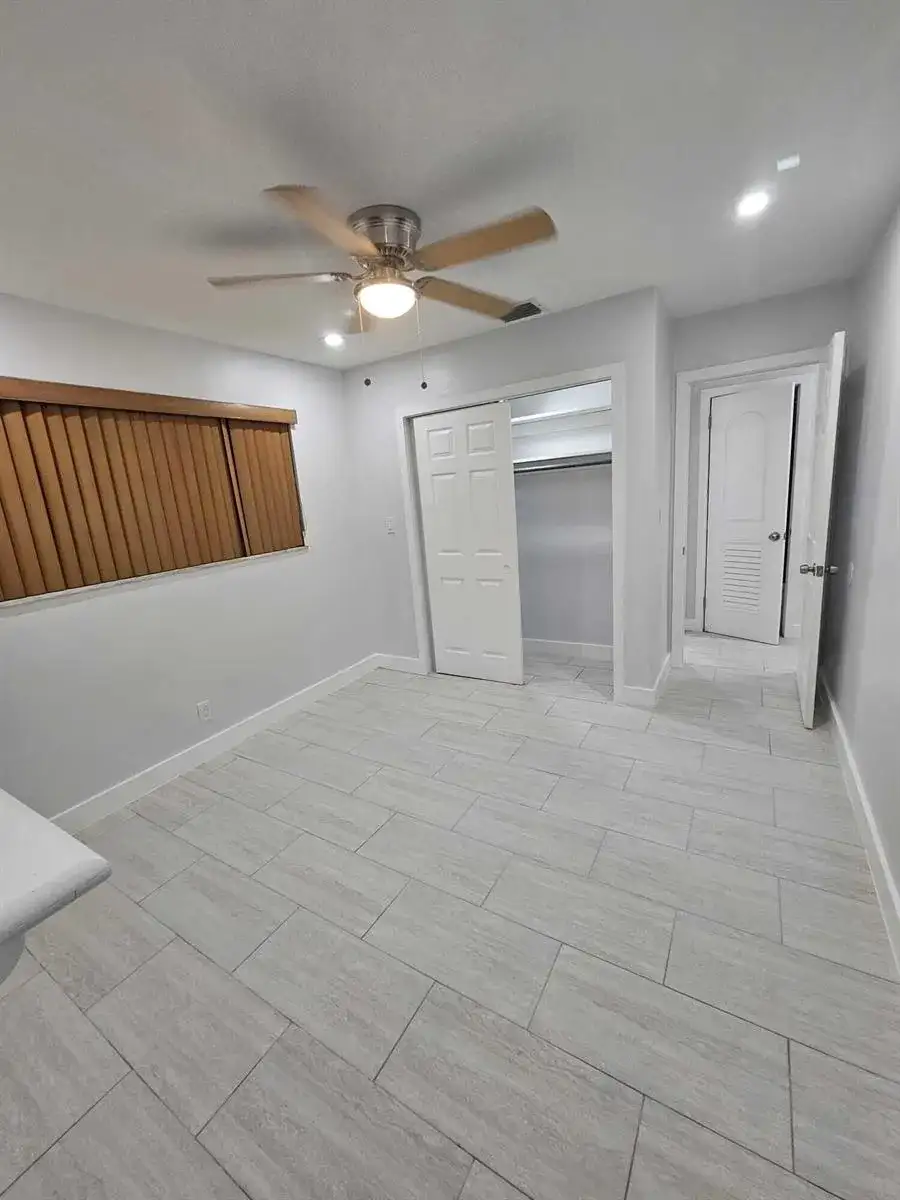 2030 SW 41st Avenue # 3, Fort Lauderdale FL 33317 photo 4