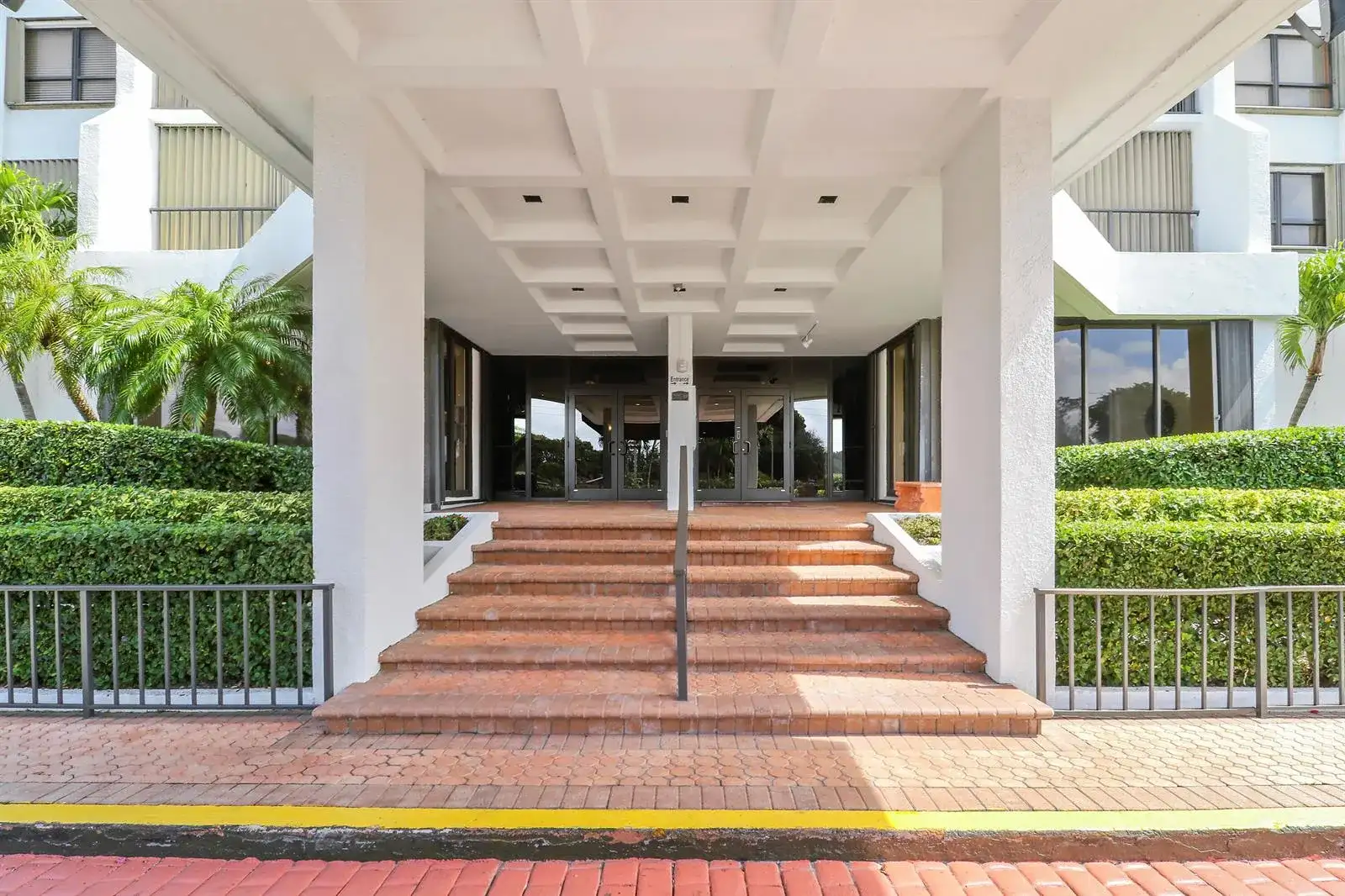 5600 N Flagler Drive # 1001, West Palm Beach FL 33407 photo 3