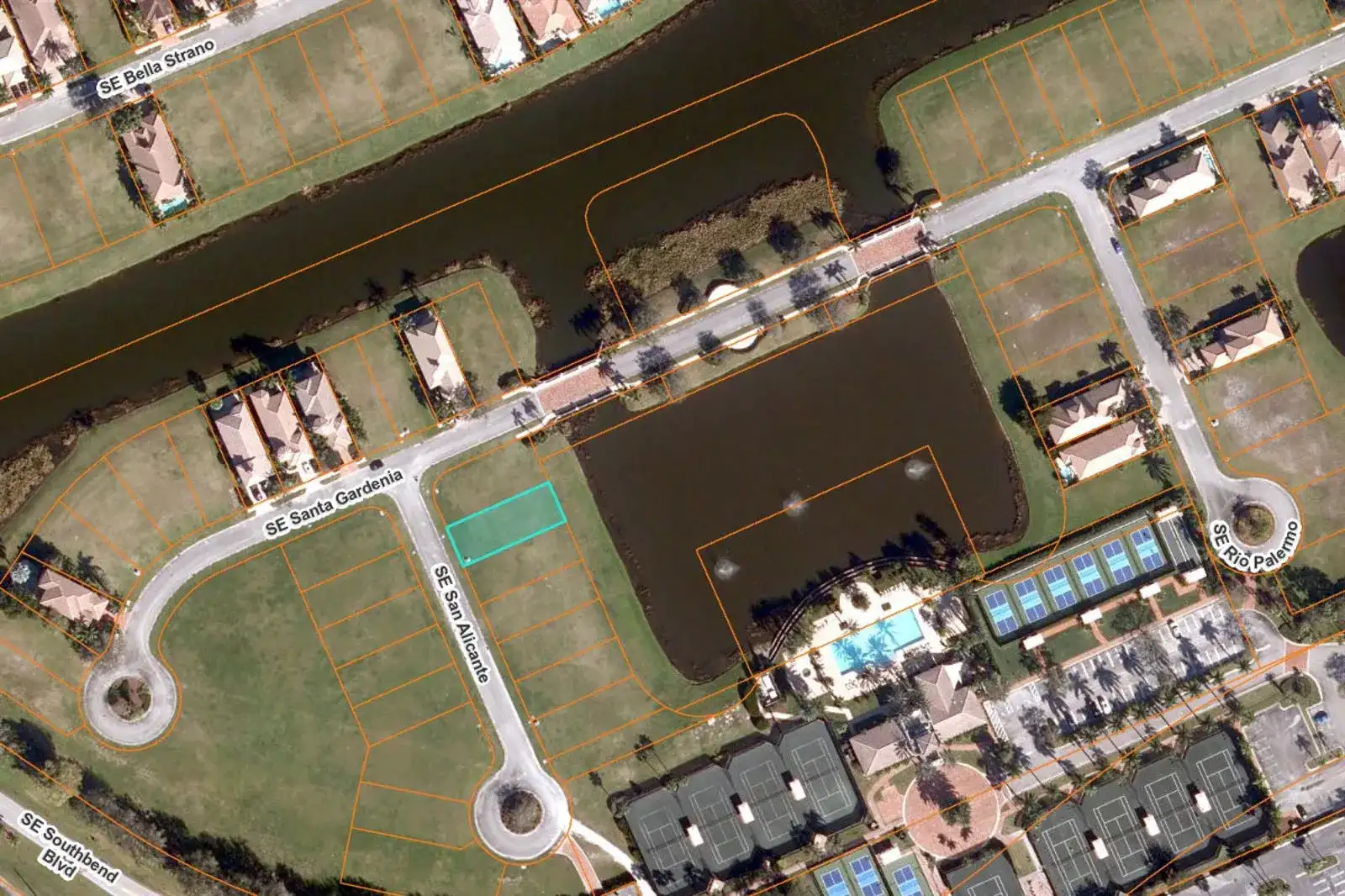 104 SE San Alicante, Port St. Lucie FL 34984 photo 4