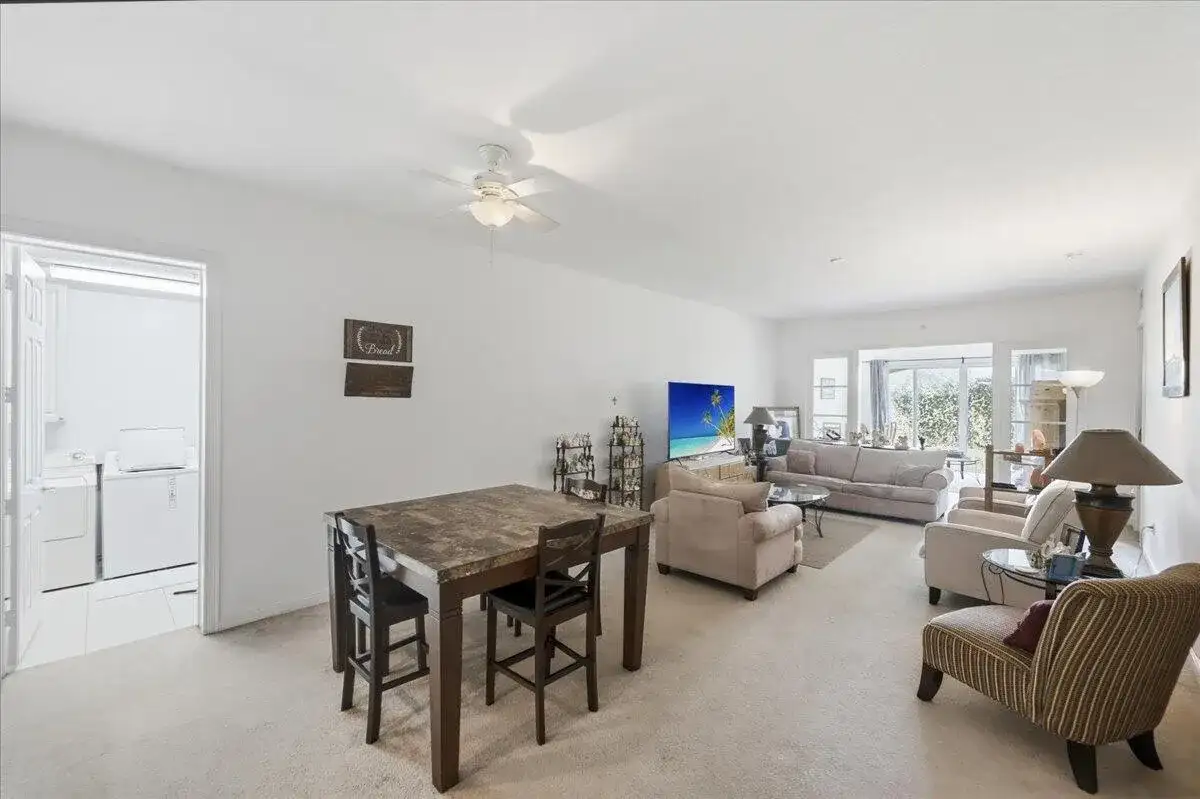 36 Harbour Isle Drive W # 106, Fort Pierce FL 34949 photo 5