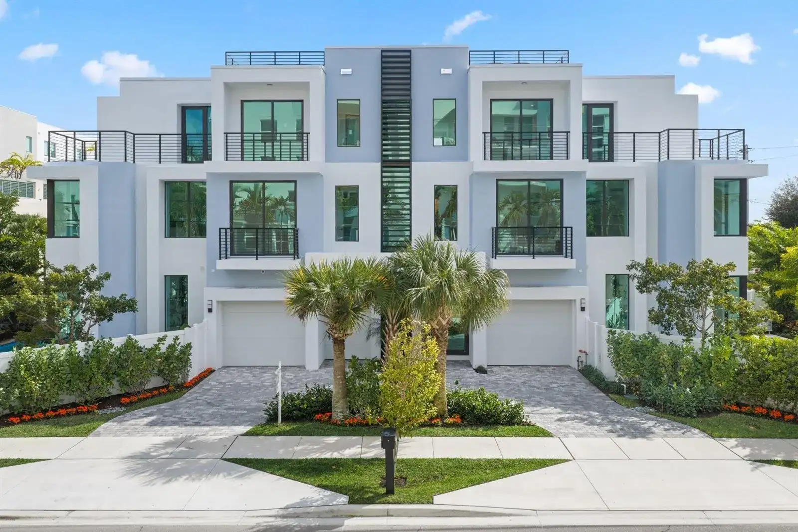 408 SE 2nd Street, Delray Beach FL 33483 photo 2
