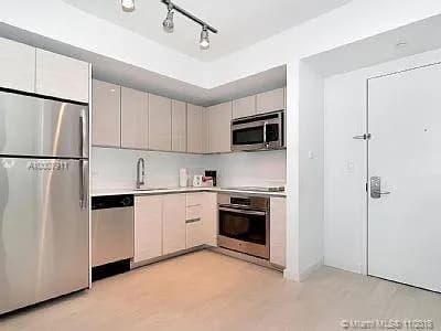 2602 E Hallandale Beach Blvd # R2003, Hallandale Beach FL 33009